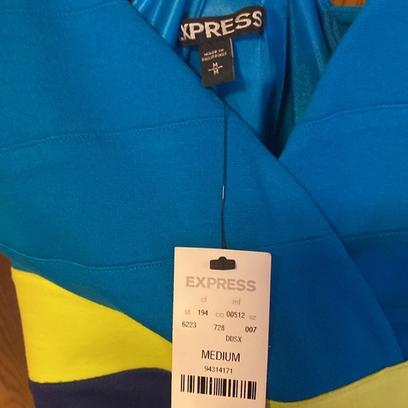 Express body con color block dress size medium NWT - Picture 2 of 3